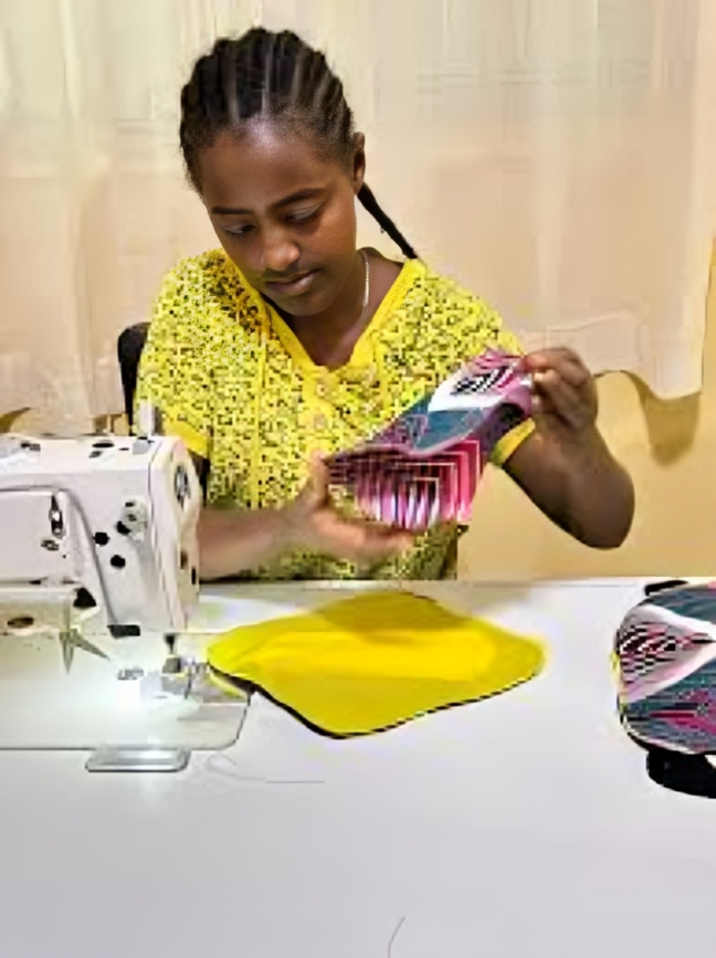 Reusable sanitary pad product